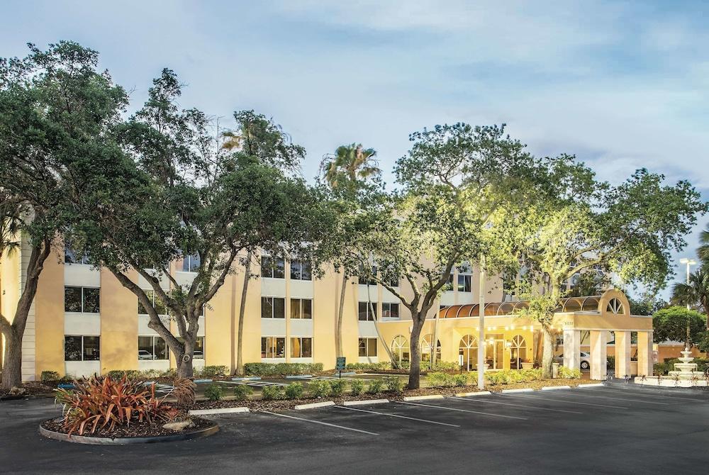 La Quinta By Wyndham Fort Lauderdale Tamarac Экстерьер фото
